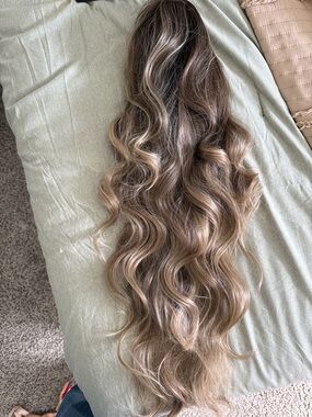 Light Brown Wavy Hair Extension - Natural Balayage